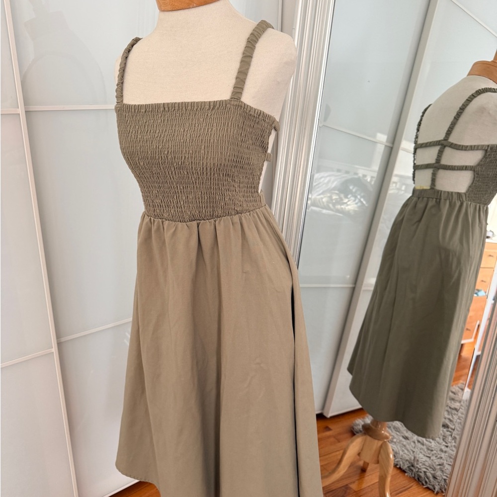Forever 21 Olive Midi Smocked Dress S